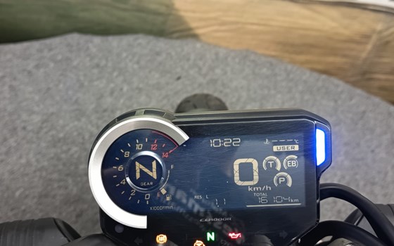 Gebrauchtmotorrad Honda CB 1000 R - Bild 10