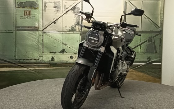 Gebrauchtmotorrad Honda CB 1000 R - Bild 1