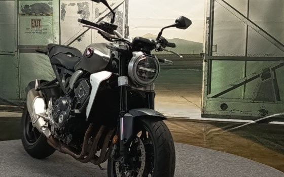 Gebrauchtmotorrad Honda CB 1000 R - Bild 3