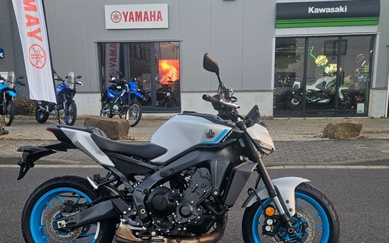 Gebrauchtmotorrad Yamaha MT-09 - Bild 1
