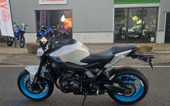 Gebrauchtmotorrad Yamaha MT-09 - Bild 5