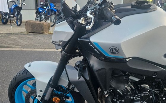 Gebrauchtmotorrad Yamaha MT-09 - Bild 7