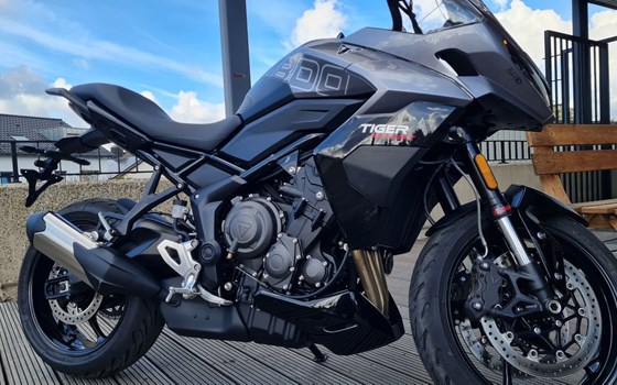 Gebrauchtmotorrad Triumph Tiger Sport 800 - Bild 6