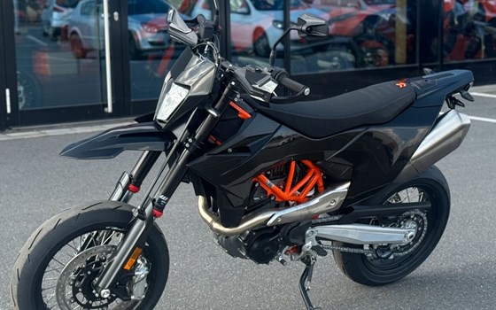Neufahrzeug KTM 690 SMC R - Bild 1