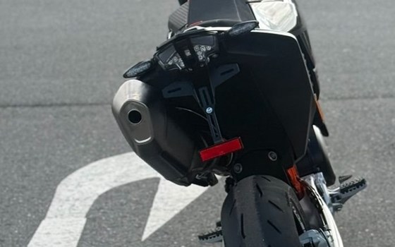 Neufahrzeug KTM 690 SMC R - Bild 4