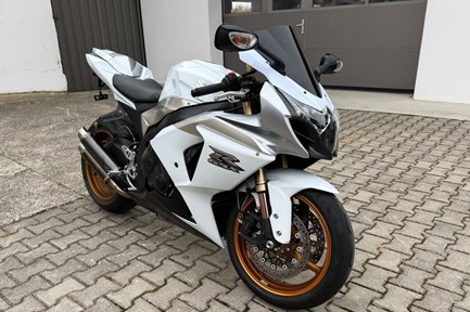 Suzuki GSX-R 1000