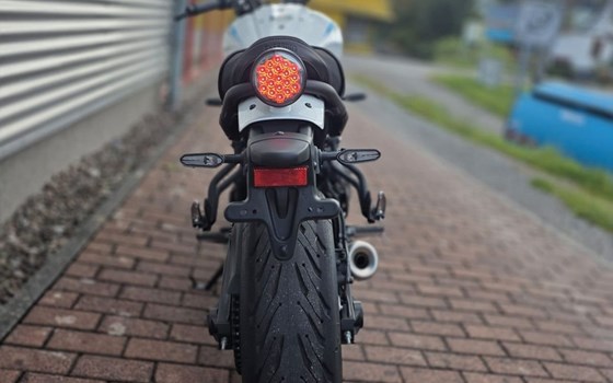 Gebrauchtmotorrad Yamaha XSR700 - Bild 12