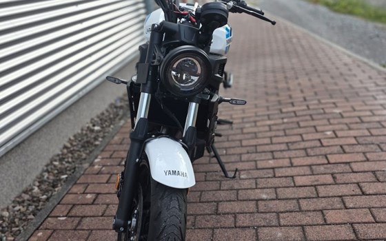 Gebrauchtmotorrad Yamaha XSR700 - Bild 8