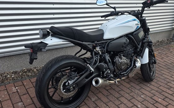 Gebrauchtmotorrad Yamaha XSR700 - Bild 9