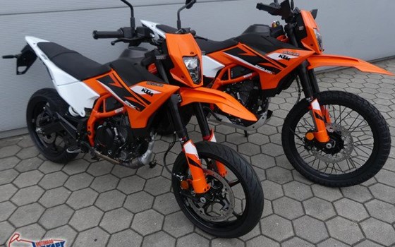 Neufahrzeug KTM 125 SMC R - Bild 1