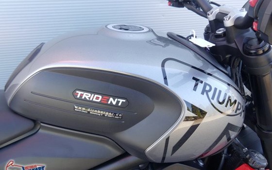 Gebrauchtmotorrad Triumph Trident 660 - Bild 3
