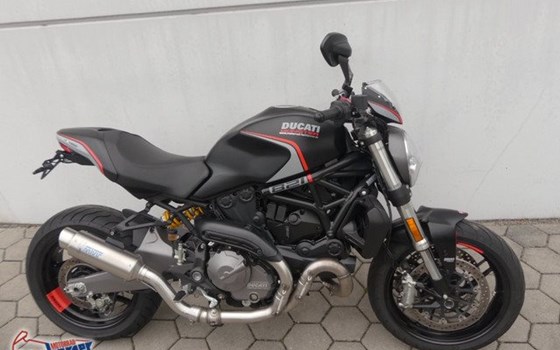 Gebrauchtmotorrad Ducati Monster 900 - Bild 1