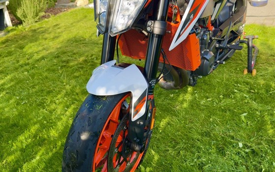 Gebrauchtmotorrad KTM 890 Duke R - Bild 2
