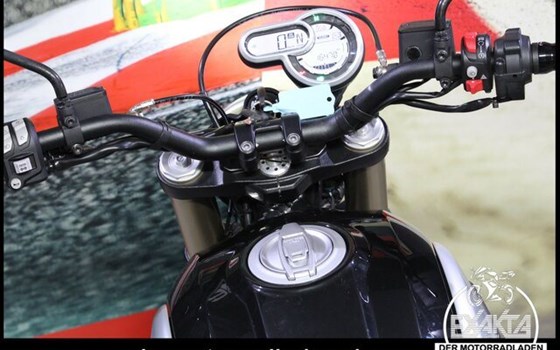 Gebrauchtmotorrad Ducati Scrambler 1100 - Bild 10