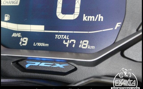 Gebrauchtmotorrad Honda PCX125 - Bild 17