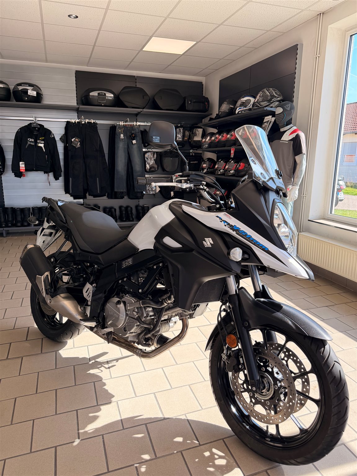 Suzuki V-Strom 650