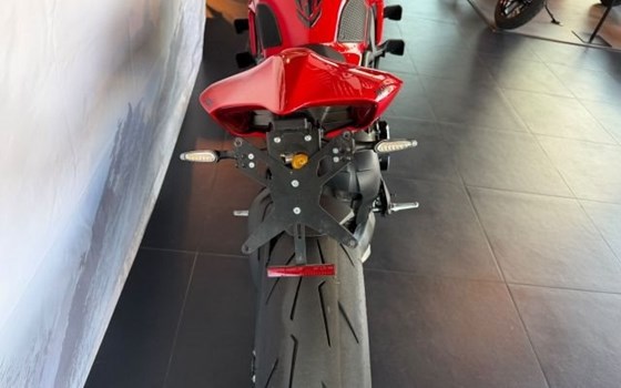 Gebrauchtmotorrad Ducati Streetfighter V4 S - Bild 10