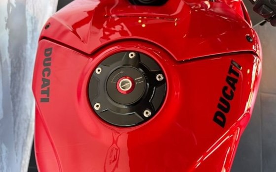 Gebrauchtmotorrad Ducati Streetfighter V4 S - Bild 13