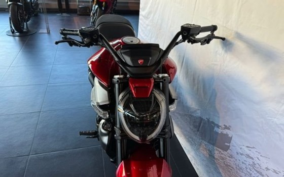 Neufahrzeug Ducati XDiavel V4 - Bild 4