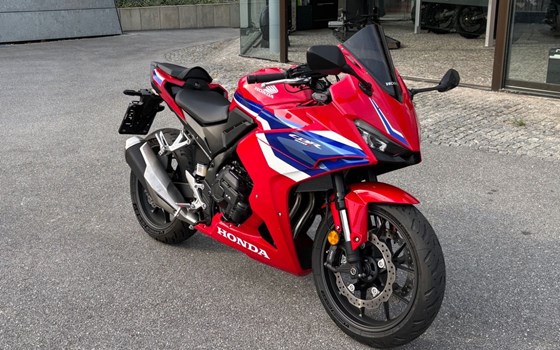 Gebrauchtmotorrad Honda CBR500R E-Clutch - Bild 3