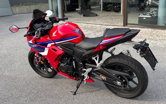 Gebrauchtmotorrad Honda CBR500R E-Clutch - Bild 8