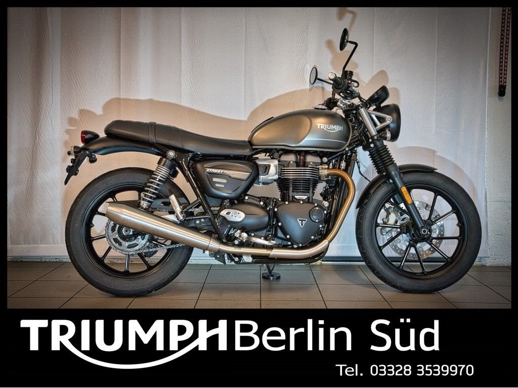 Triumph Street Twin