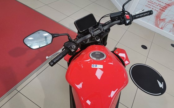 Gebrauchtmotorrad Honda CB500 Hornet - Bild 5