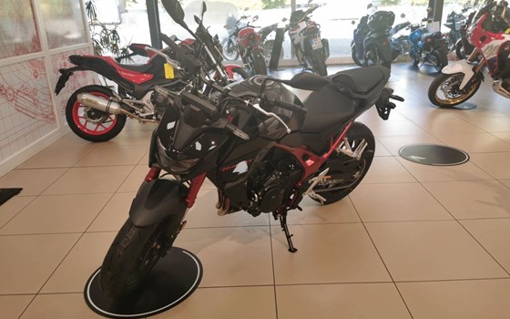 Gebrauchtmotorrad Honda CB750 Hornet - Bild 1