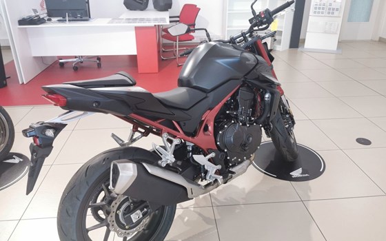 Gebrauchtmotorrad Honda CB750 Hornet - Bild 3