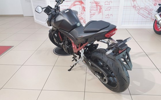 Gebrauchtmotorrad Honda CB750 Hornet - Bild 4