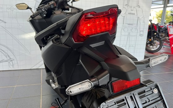 Gebrauchtmotorrad Honda Forza 750 - Bild 9