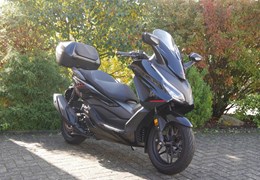 Gebrauchte Honda Forza 350 Special Edition