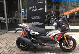 Neumotorrad Aprilia SR GT 400