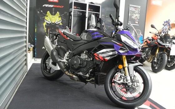 Neufahrzeug Aprilia Tuono V4 1100 Factory - Bild 4