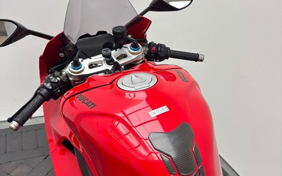 Gebrauchtmotorrad Ducati Panigale V4 S - Bild 4