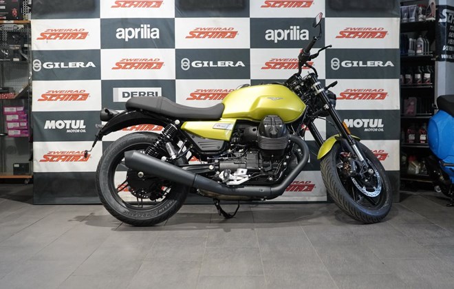 Moto Guzzi V7 Sport