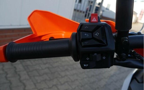 Neufahrzeug KTM 390 Adventure R - Bild 13