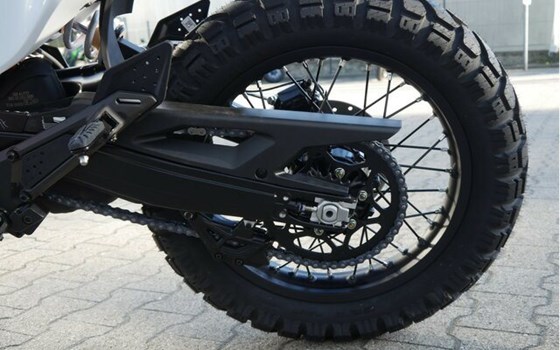 Neufahrzeug KTM 390 Adventure R - Bild 9