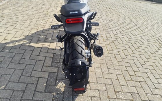 Gebrauchtmotorrad Benelli Leoncino 500 Trail - Bild 20