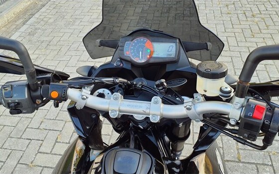 Gebrauchtmotorrad KTM 990 Supermoto T - Bild 11