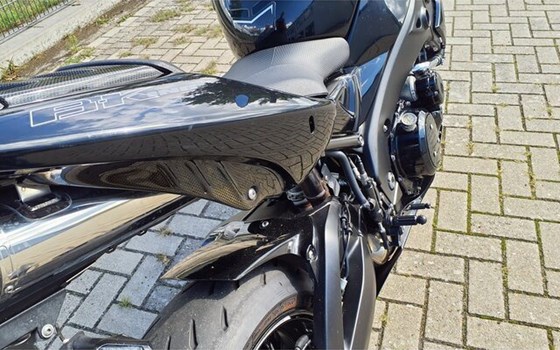 Gebrauchtmotorrad Suzuki B-King - Bild 13