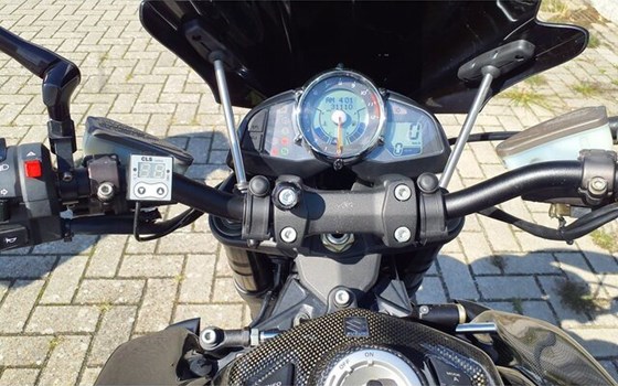 Gebrauchtmotorrad Suzuki B-King - Bild 6