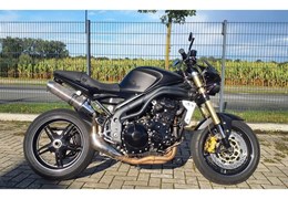 Gebrauchte Triumph Speed Triple 1050