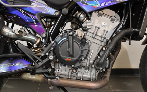 Gebrauchtmotorrad KTM 790 Duke L - Bild 7