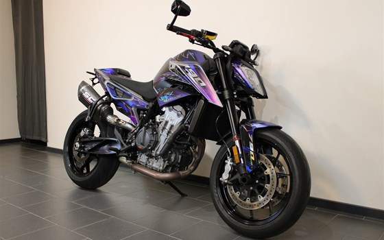 Gebrauchtmotorrad KTM 790 Duke L - Bild 3