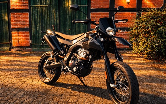 Gebrauchtmotorrad Aprilia SX 125 - Bild 1
