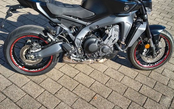 Gebrauchtmotorrad Yamaha MT-09 - Bild 1
