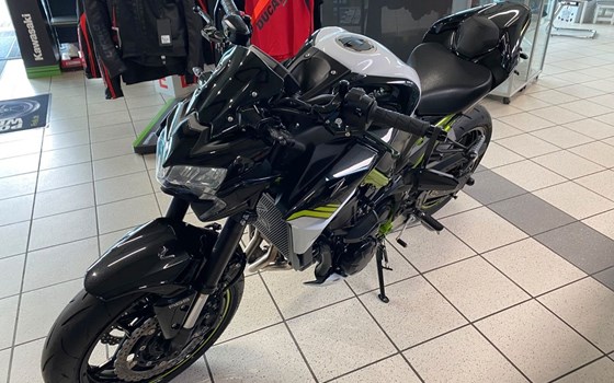 Gebrauchtmotorrad Kawasaki Z900 - Bild 6