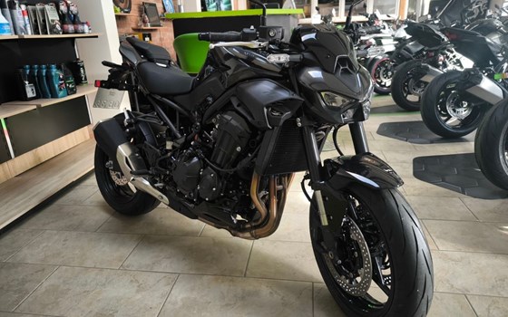 Gebrauchtmotorrad Kawasaki Z900 - Bild 1