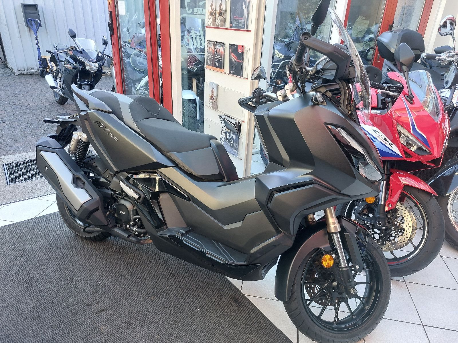Honda ADV350